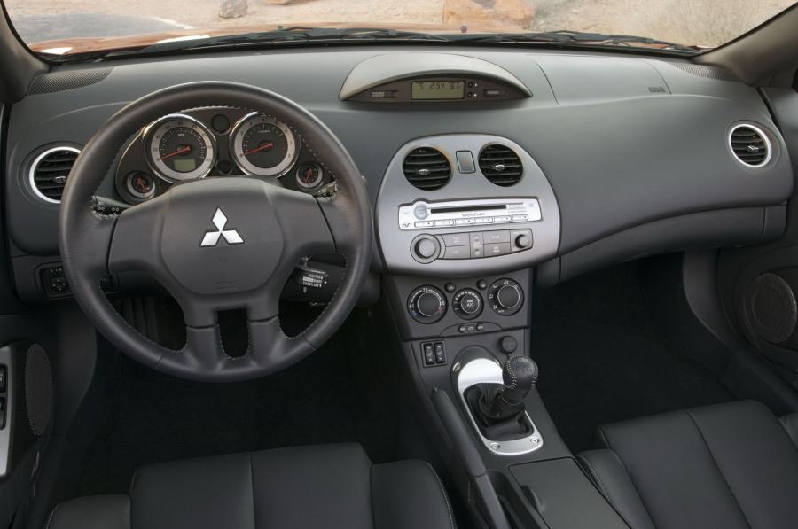  Mitsubishi Eclipse 2009 года  (фото 133 из 205)